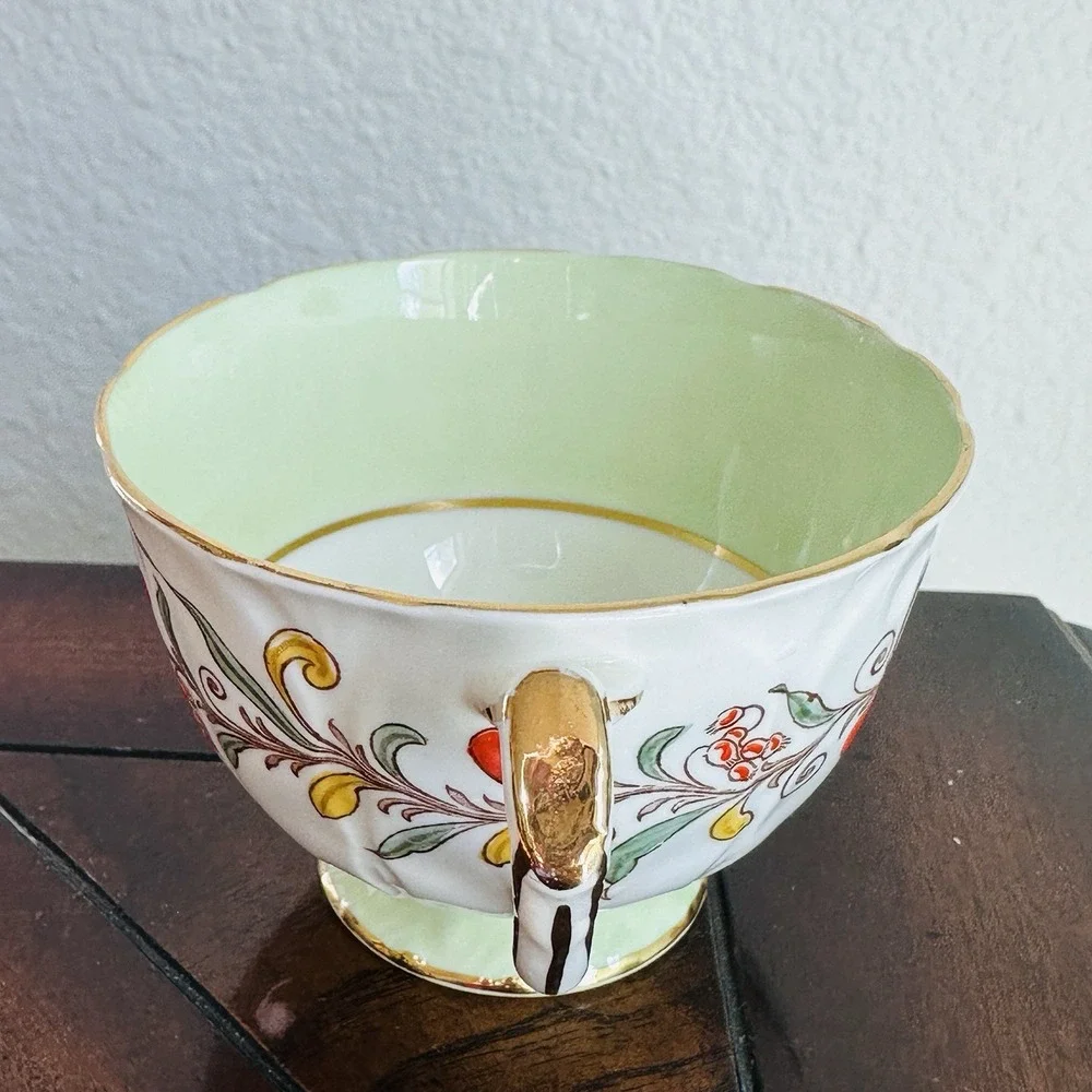 Aynsley thank vintage breakage